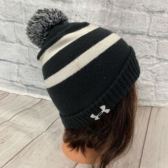 Under Armour youth OS B&W stripe cuff beanie w/pom Pom & Cardinal logo - Picture 2 of 5